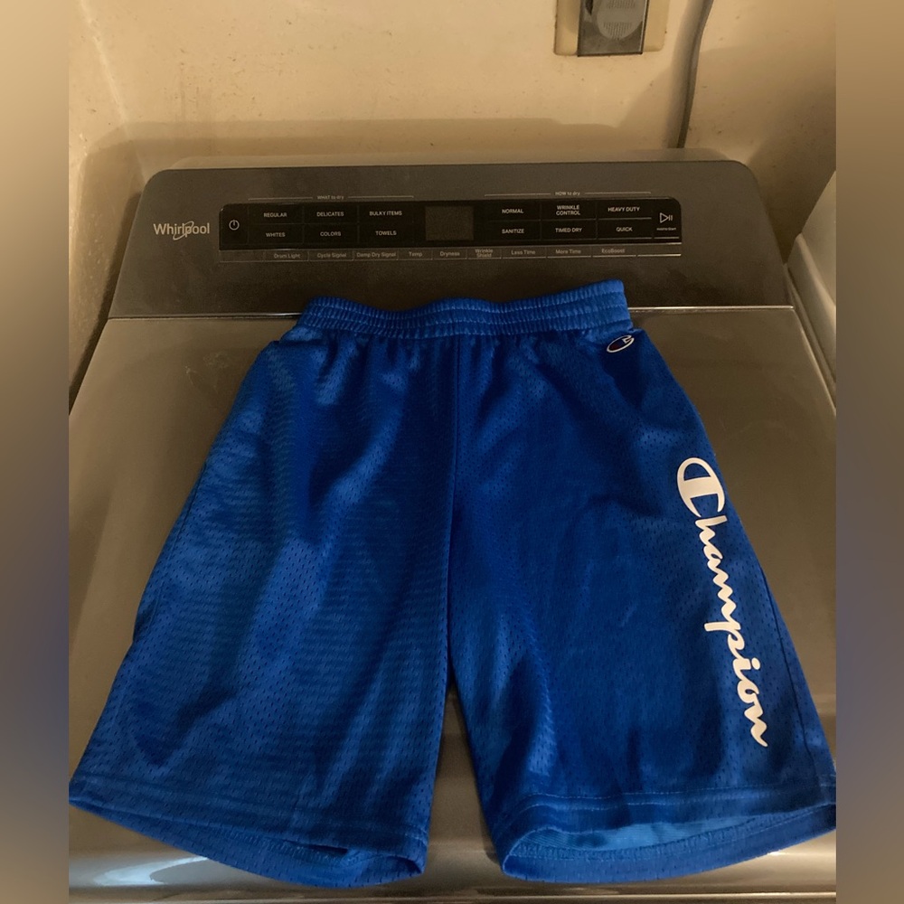 Boys Great Condition Boys Size Large Champion Shorts Blue